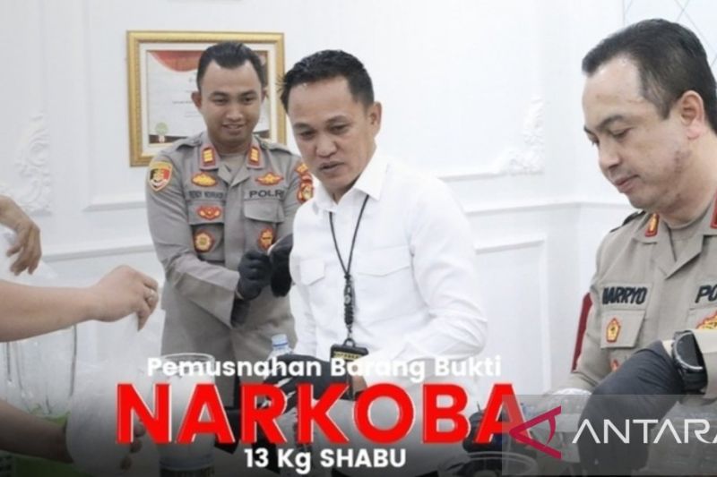 Polisi musnahkan 13 kilogram sabu di Palembang