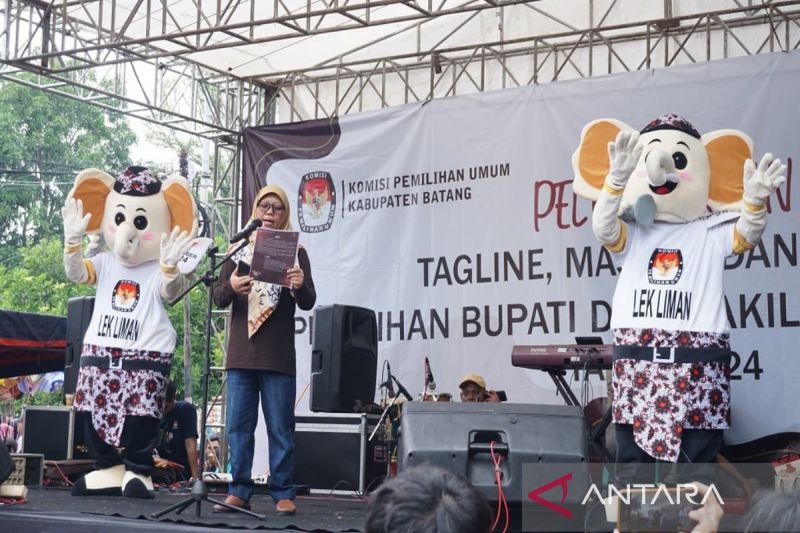 KPU Batang luncurkan ganesha maskot Pilkada 2024