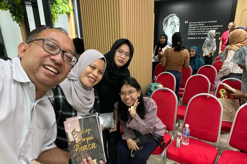 KBRI Singapura luncurkan buku karya pekerja migran Indonesia