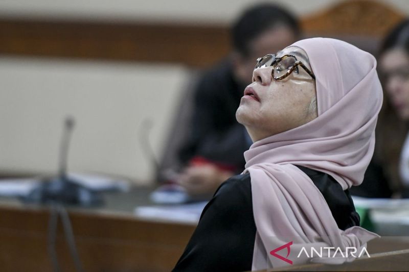 Jaksa tuntut Karen Agustiawan 11 tahun penjara dalam kasus korupsi pengadaan gas alam cair