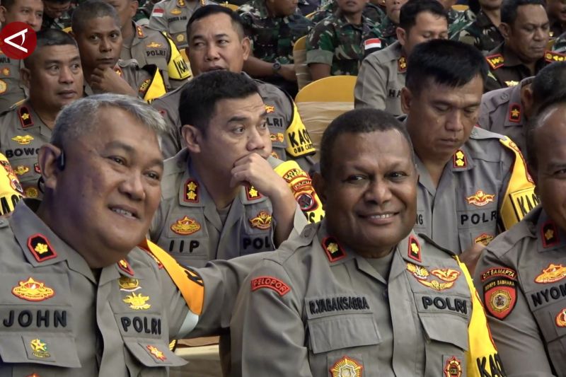Menko Polhukam tekankan netralitas TNI Polri dalam Pilkada 2024