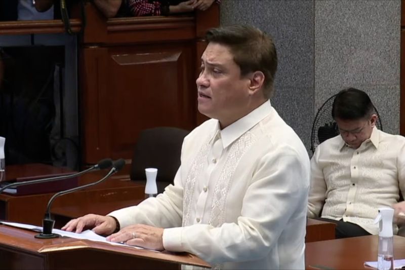 Presiden Senat Filipina mengundurkan diri