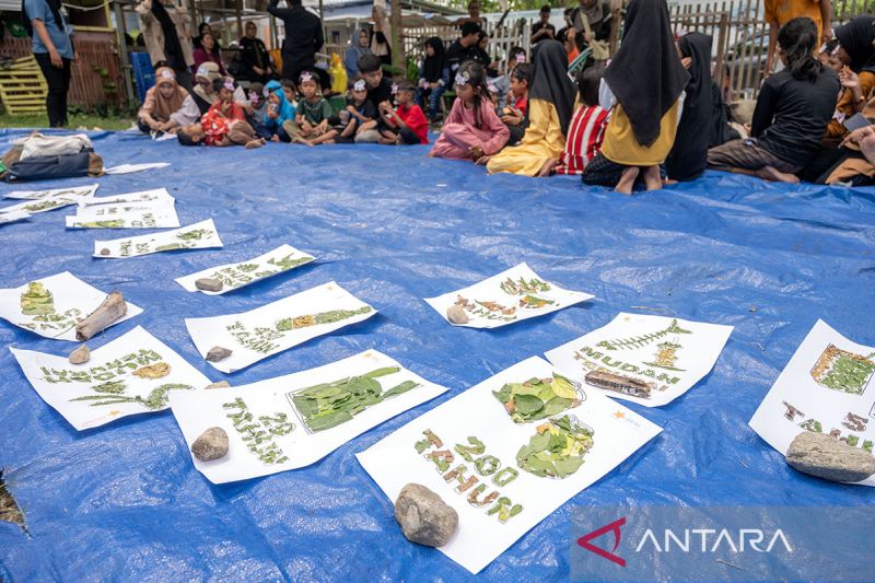 Pendidikan konservasi kepada anak-anak pesisir di Palu 