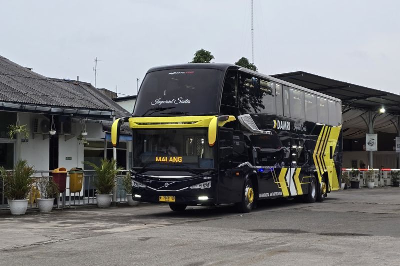 Perjalanan Melesat dari Jakarta Menuju Surabaya dan Malang, Imperial Suites DAMRI Solusinya!