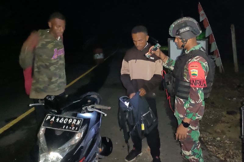 Satgas Pamtas RI-PNG tingkatkan razia  di jalan Trans Papua
