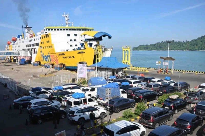 ASDP mulai berlakukan tiket ferry online di Pelabuhan Bajoe-Kolaka