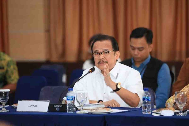 Lebih penting mendebati kualitas dan integritas daripada umur calon pilkada