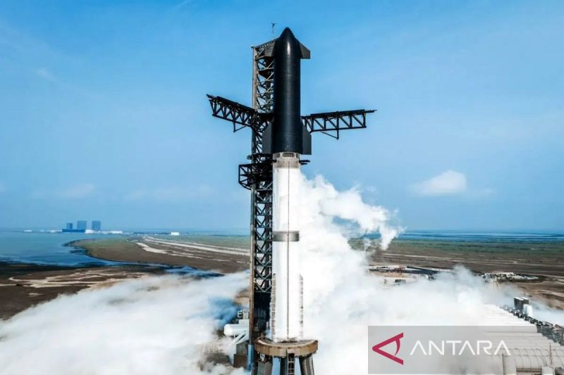 SpaceX dalam pembicaraan galang pendanaan bervaluasi Rp6,5 kuadriliun