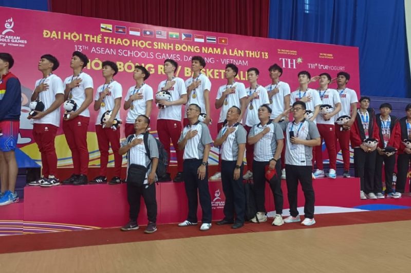 Cetak sejarah, tim basket putra Indonesia raih emas di ASG 2024