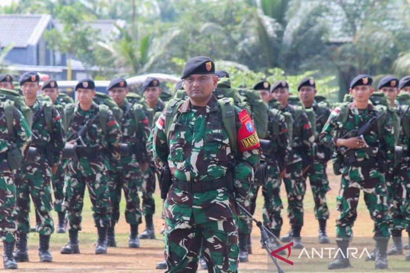 Kodam XII lepas 350 personel Satgas Pamtas RI-Malaysia