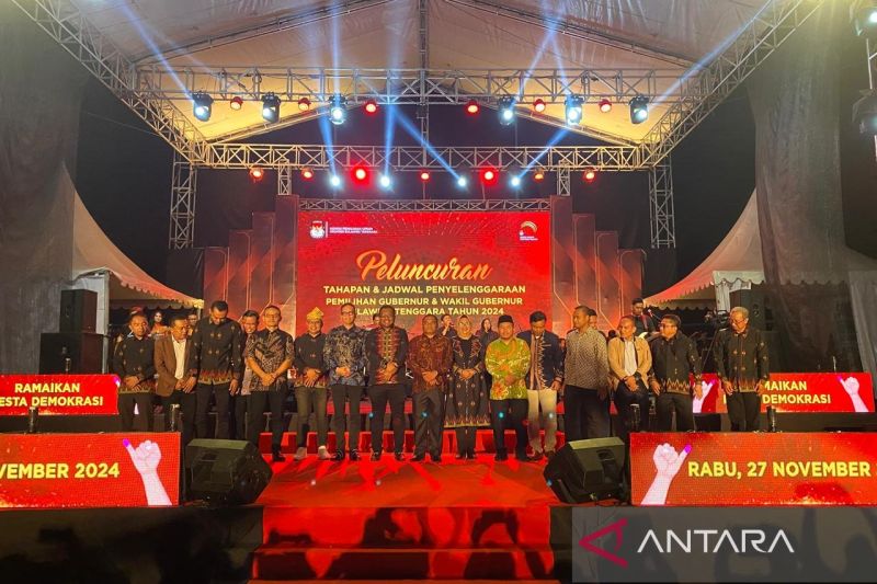 KPU Sultra luncurkan tahapan Pilkada 2024 hadirkan dua artis Ibu Kota