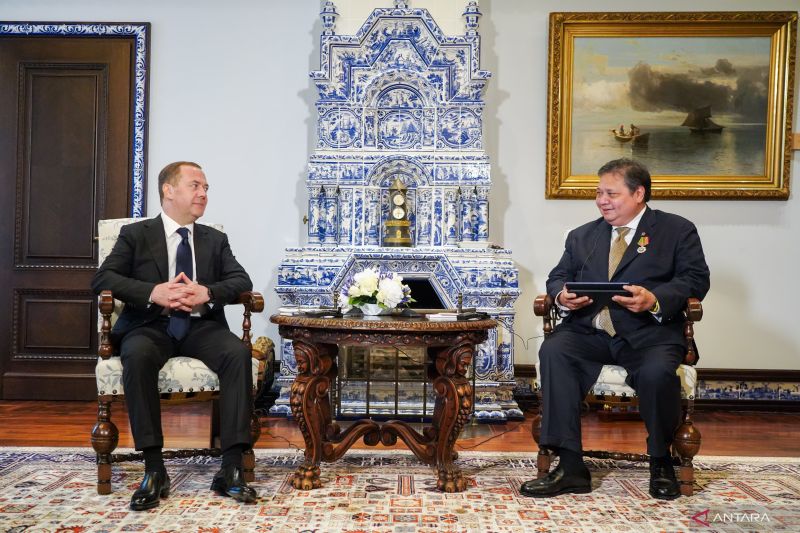 Bertemu mantan Presiden Rusia, Airlangga perkuat hubungan bilateral