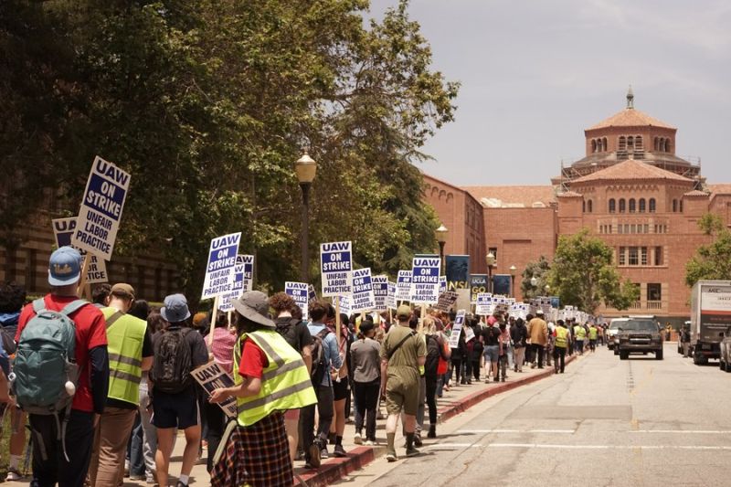 UCLA tunjuk kanselir baru, imbas gejolak aksi unjuk rasa pro-Palestina