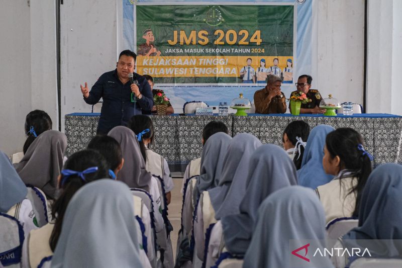 Program jaksa masuk sekolah di Kendari