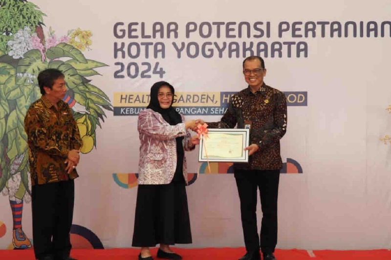 Kementan serahkan tanda daftar varietas mangga Keraton Yogyakarta