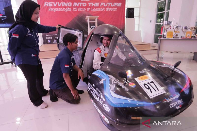 ITS luncurkan purwarupa mobil Sapuangin untuk kontes kendaraan hemat energi
