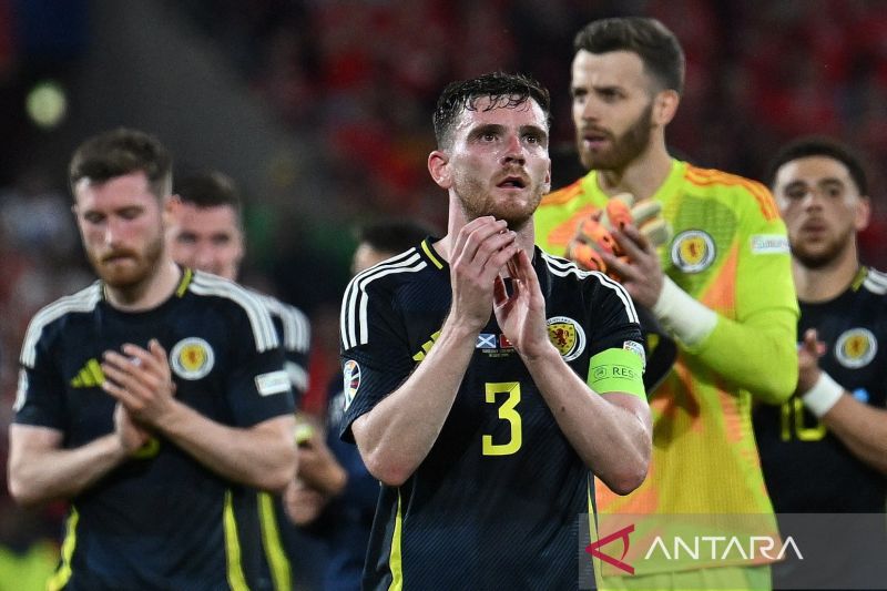 Pelatih Skotlandia berharap timnya belajar dari Euro 2020