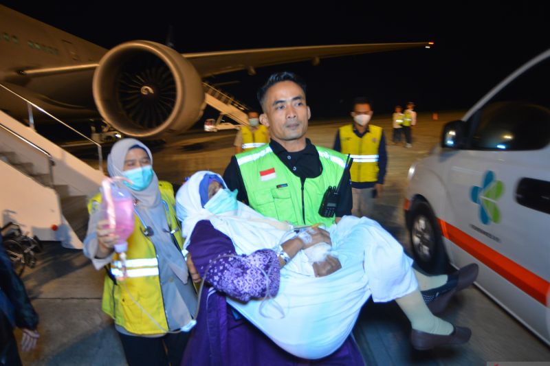 Satu haji Palembang dapat 2 asuransi karena wafat di pesawat
