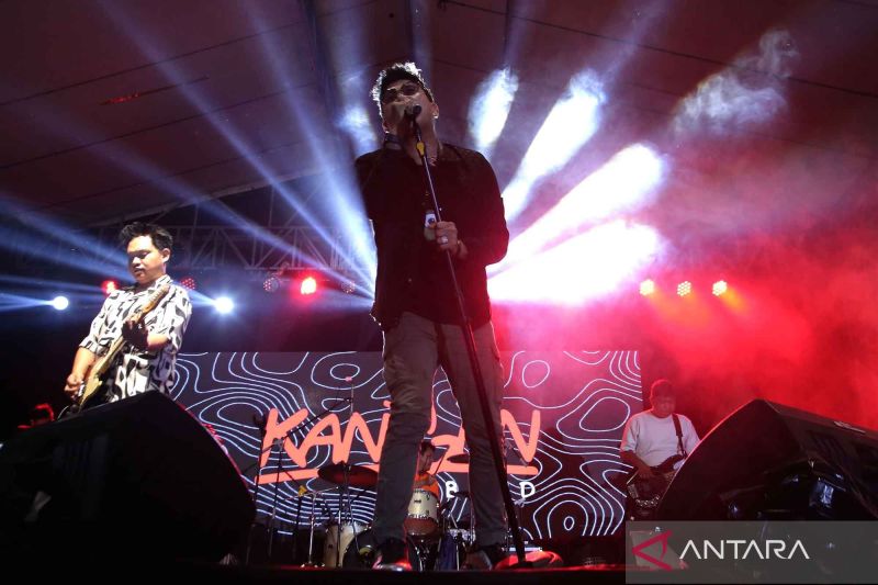 Kangen Band hibur ribuan pengunjung di penutupan Festival Marabose 2024
