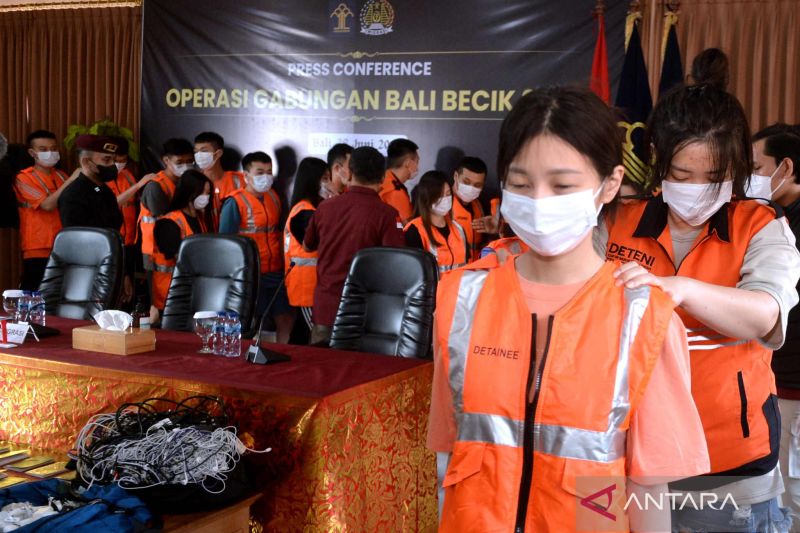 Diduga lakukan kejahatan siber, 103 warga negara Taiwan ditangkap di Bali