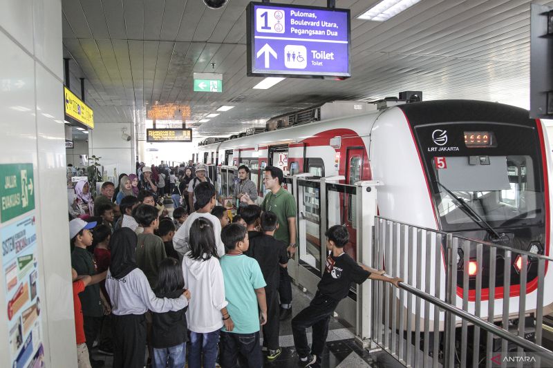 LRT Kelapa Gading: rute dan stasiun