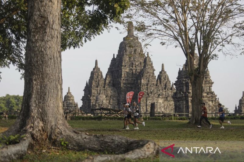 mengenal-candi-sewu-terbesar-kedua-setelah-borobudur