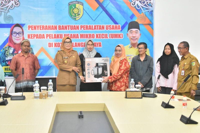 Bantuan peralatan usaha bangkitkan perekonomian di Palangka Raya