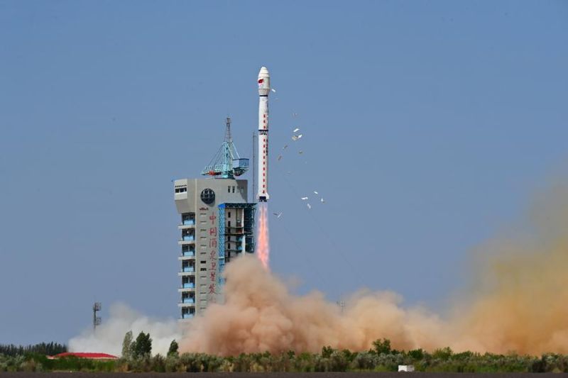 Satelit Fengyun-3F China mulai layanan operasional