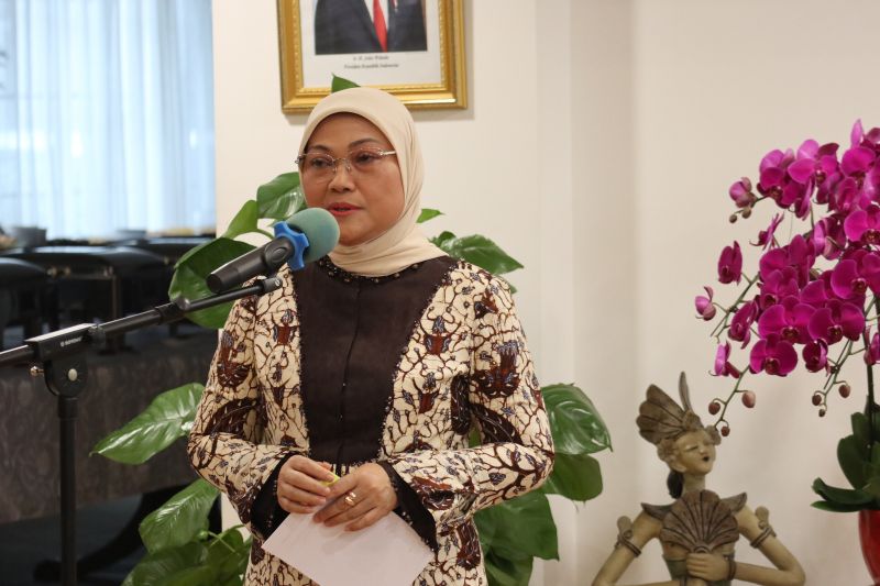 Menaker Ida Fauziah akan temui Menteri SDM China bahas alih keahlian