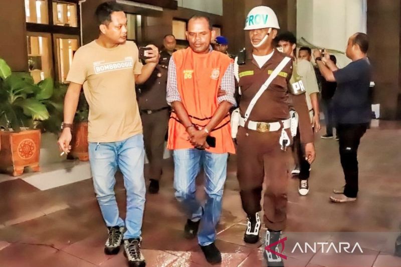 Kejari Maluku Barat Daya tahan bendahara Setda karena dugaan korupsi