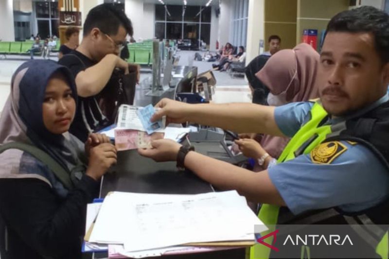 tips-hindari-delay-penerbangan-dari-pilih-maskapai-pantau-jadwal
