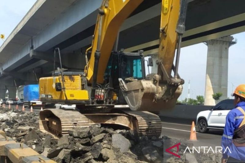 Jasamarga rekonstruksi Tol Japek tingkatkan keamanan pengguna jalan