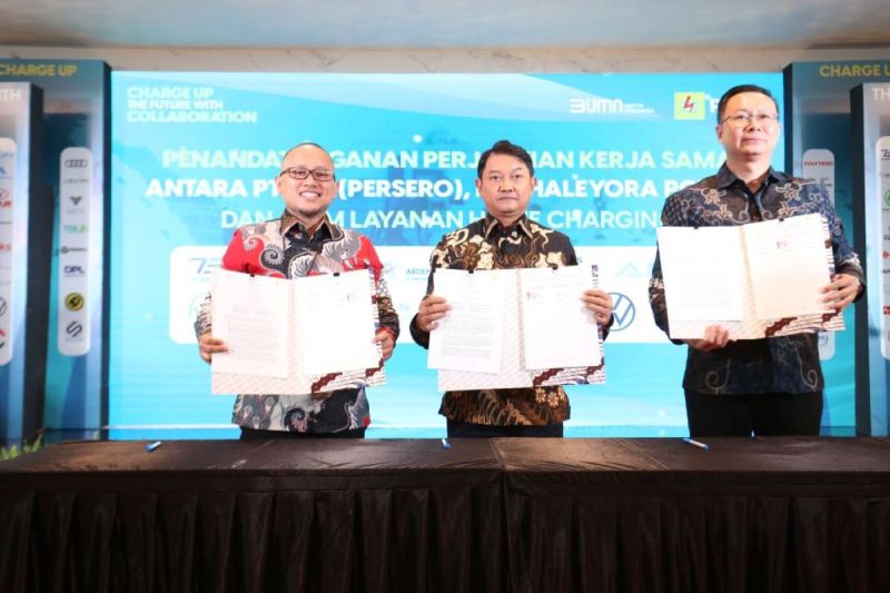 Neta jalin kerja sama dengan PLN untuk kembangkan infrastruktur EV