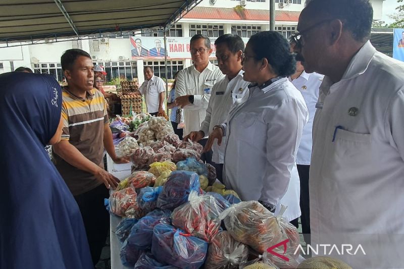 Mengendalikan inflasi di Papua dengan inovasi dan sinergi