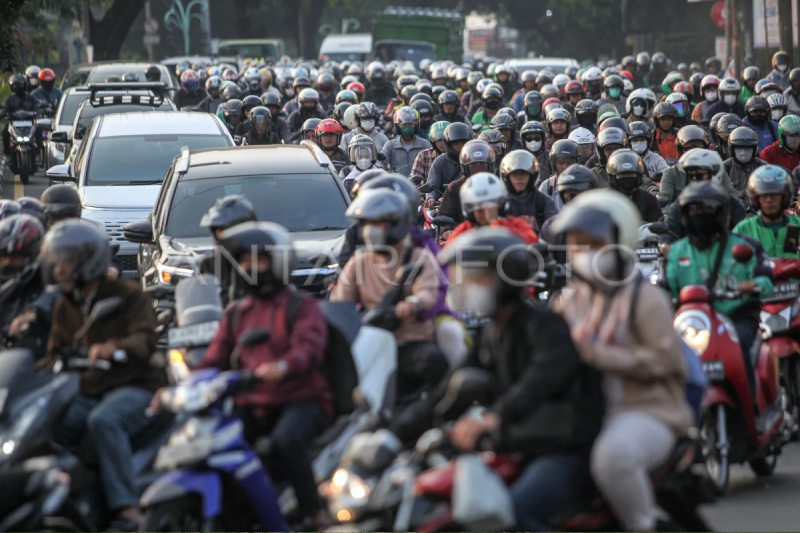 Kendaraaan bermotor wajib punya asuransi pada tahun 2025