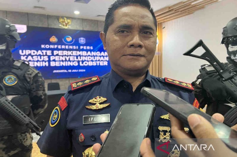 KKP perkuat operasi mandiri dan gabungan berantas penyelundupan BBL