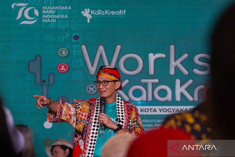 Menparekraf Sandiaga Uno hadiri Workshop Kata Kreatif Indonesia 2024 di Yogyakarta