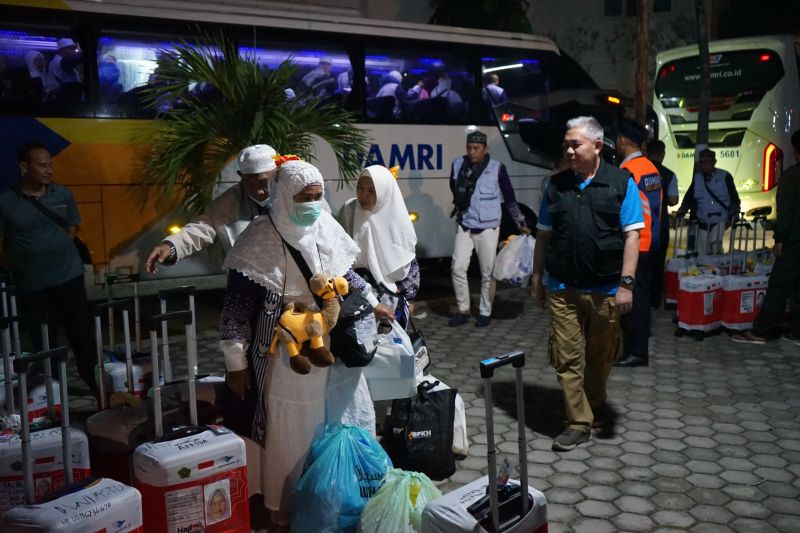 Pengamat nilai pembagian kuota haji harus sesuai undang-undang