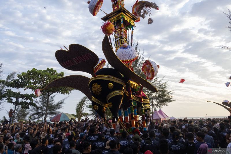 Kemenparekraf: Sumbar harus perkuat event untuk garap potensi wisata