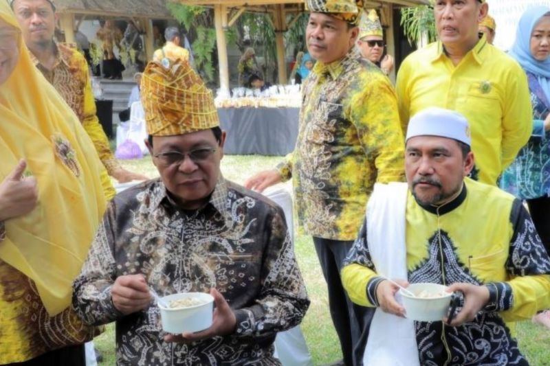 Gubernur Kalsel borong produk UMKM warga Banjar di Bali