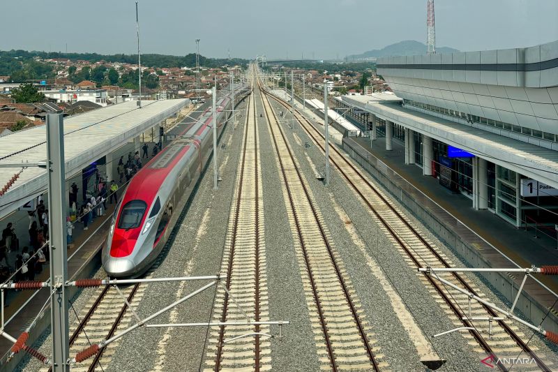 KCIC : Stasiun Karawang beroperasi pada awal tahun 2025