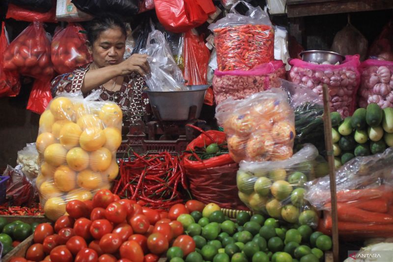 Kemarin, inflasi RI 2,3 persen hingga suku bunga AS turun Desember