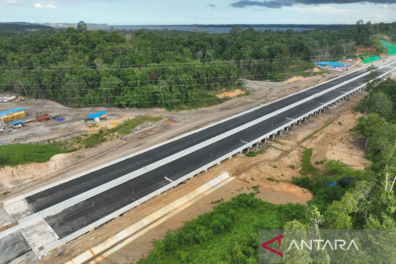 kemarin-ojk-tutup-ribuan-entitas-ilegal-hingga-tol-akses-ikn-dilelang