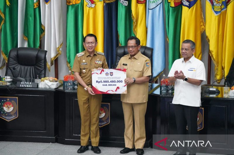 Pemkab Bekasi terima insentif fiskal Rp5,9 miliar dari pusat