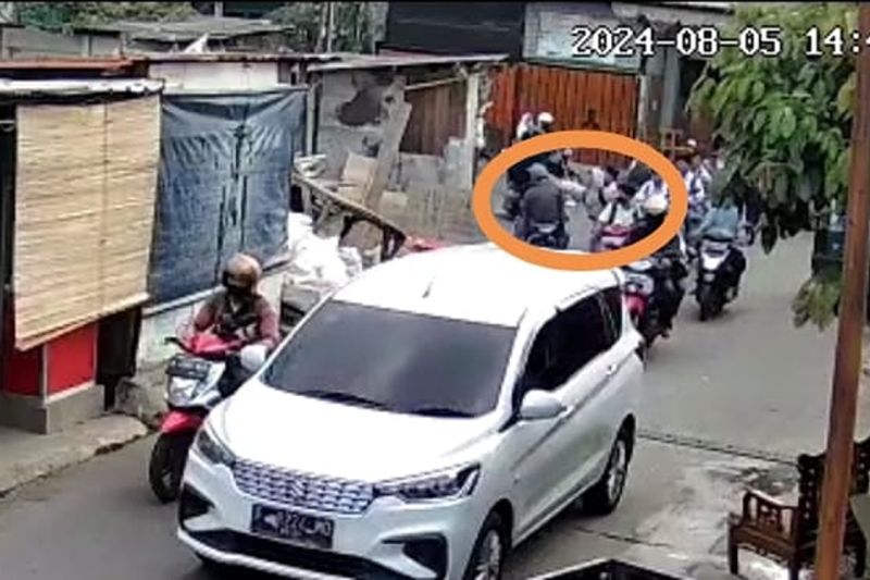 Polisi tangkap seorang siswa yang lukai siswa lain di Kalideres