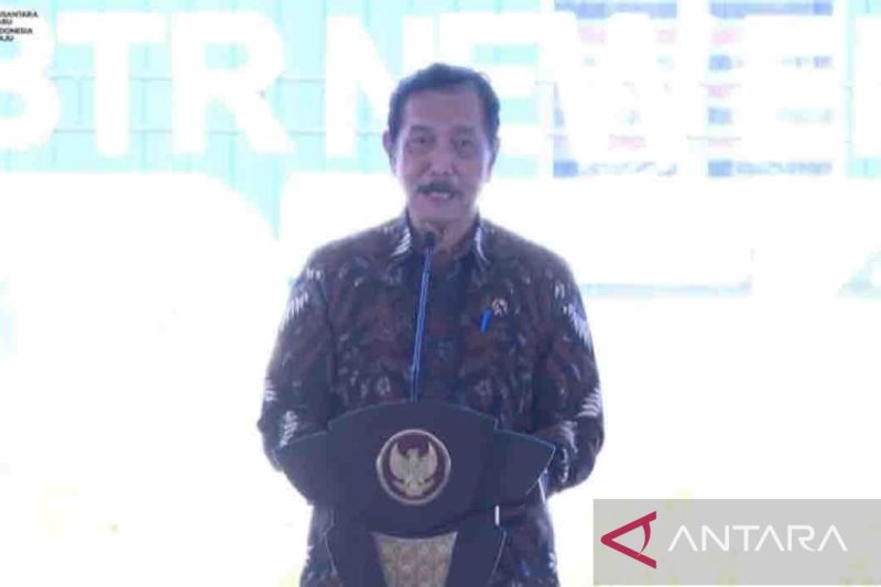 Luhut: Pabrik anoda baterai litium Kendal akan buat Indonesia disegani