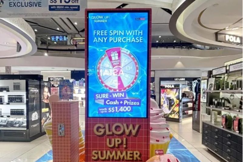 Bersinar Bersama Shilla Duty Free Musim Panas Ini