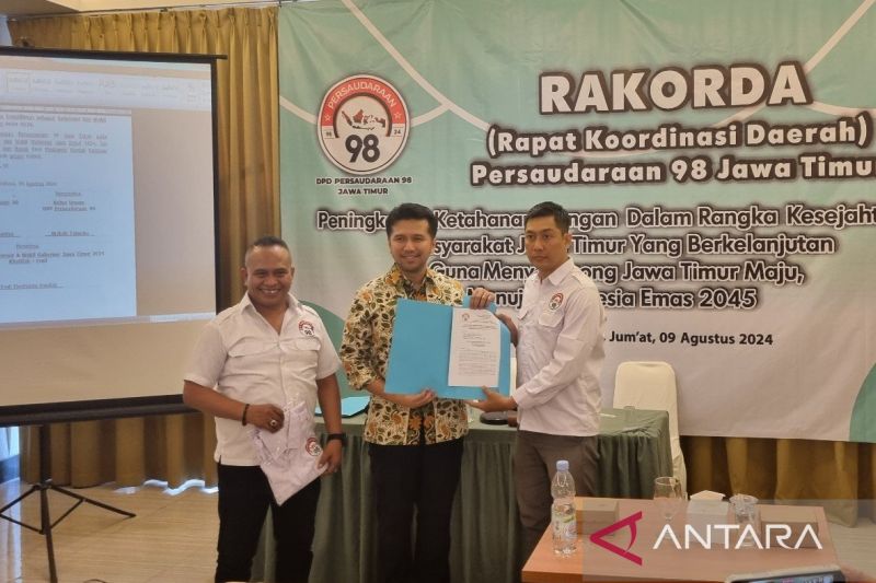 Persaudaraan 98 Jawa Timur deklarasi dukung Khofifah-Emil di Pilkada