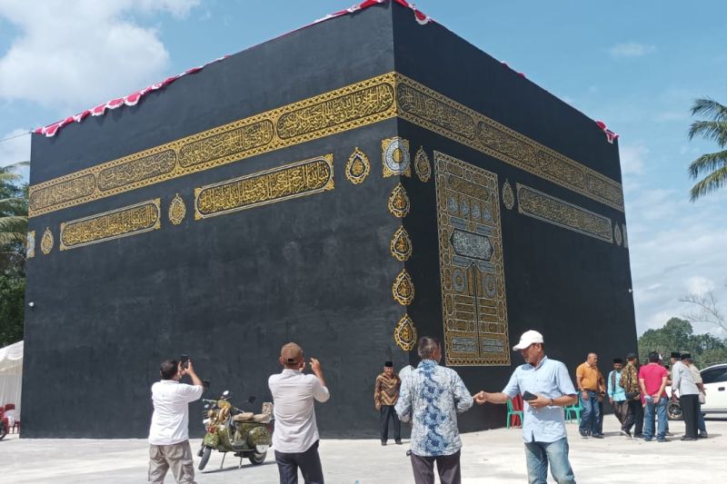 Gubernur Sumbar resmikan masjid unik berbentuk Ka'bah di Agam