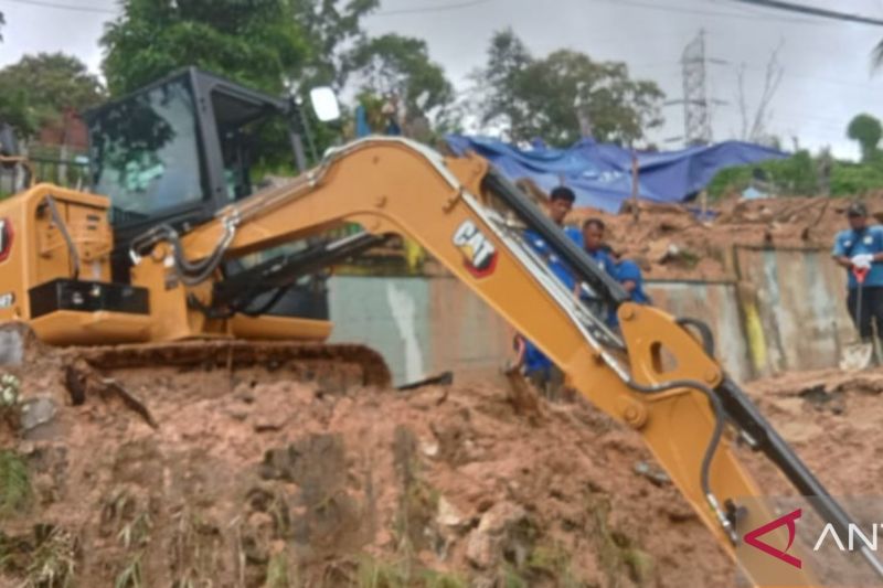 BNPB pastikan penanganan banjir--longsor di Balikpapan cepat teratasi